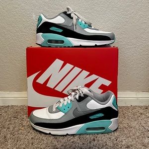 Nike air max 90 4.5y